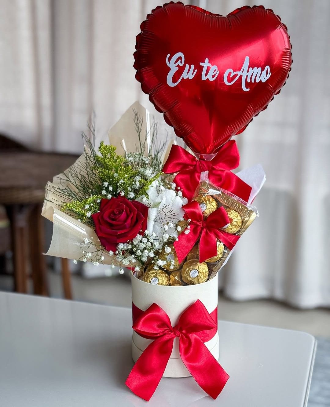 Best Flowers to Gift Your Partner This Valentine’s Day (And What They Mean)