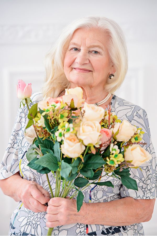 Mother suprised by a flower gift